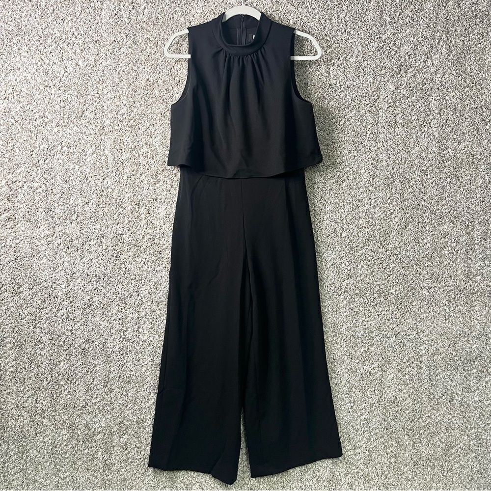 DKNY Jumpsuit Women’s 6 Black High Neckline Sleeveless Cropped Wide Leg